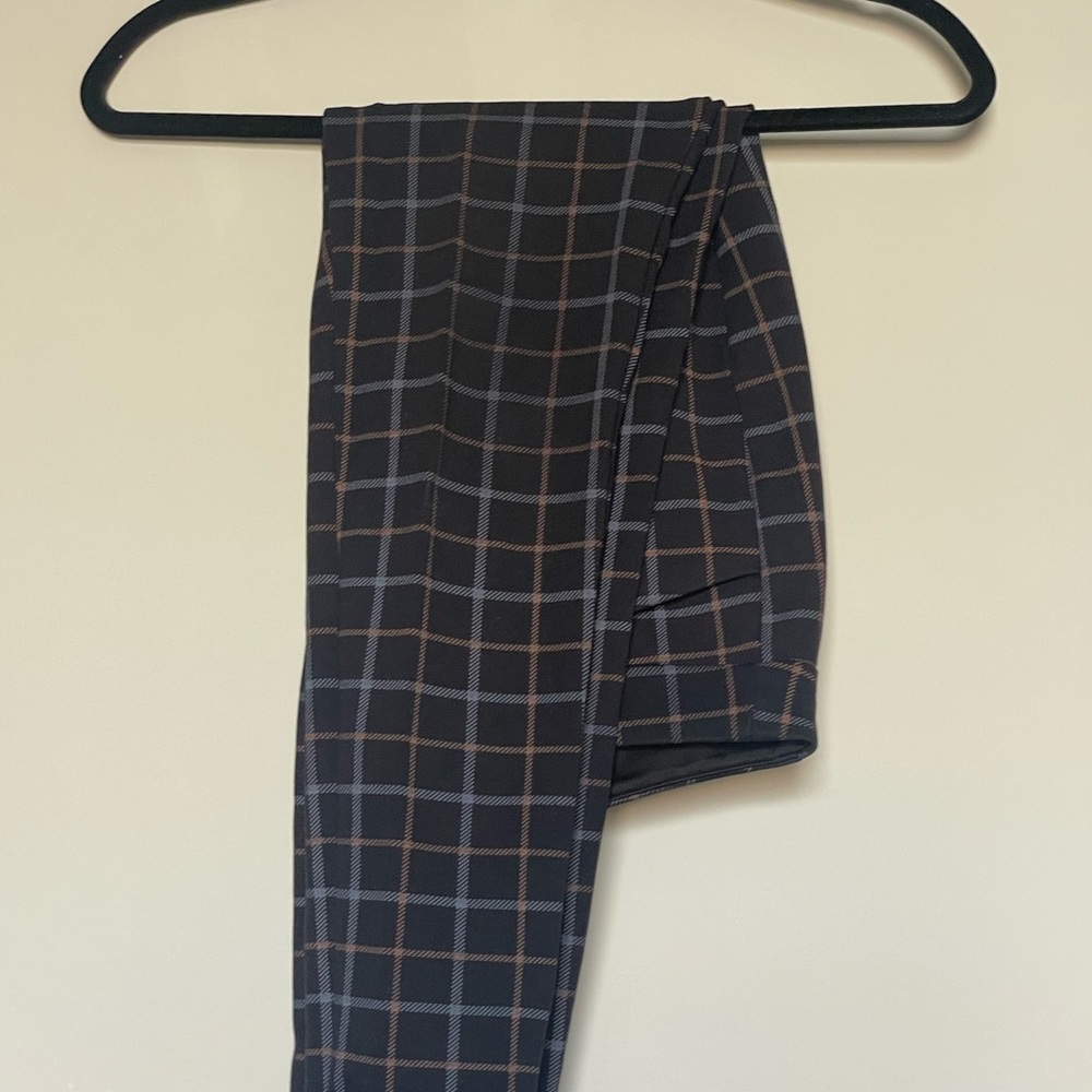 Express Mid Rise Skinny Editor Stretch Pants - Picture 2 of 3